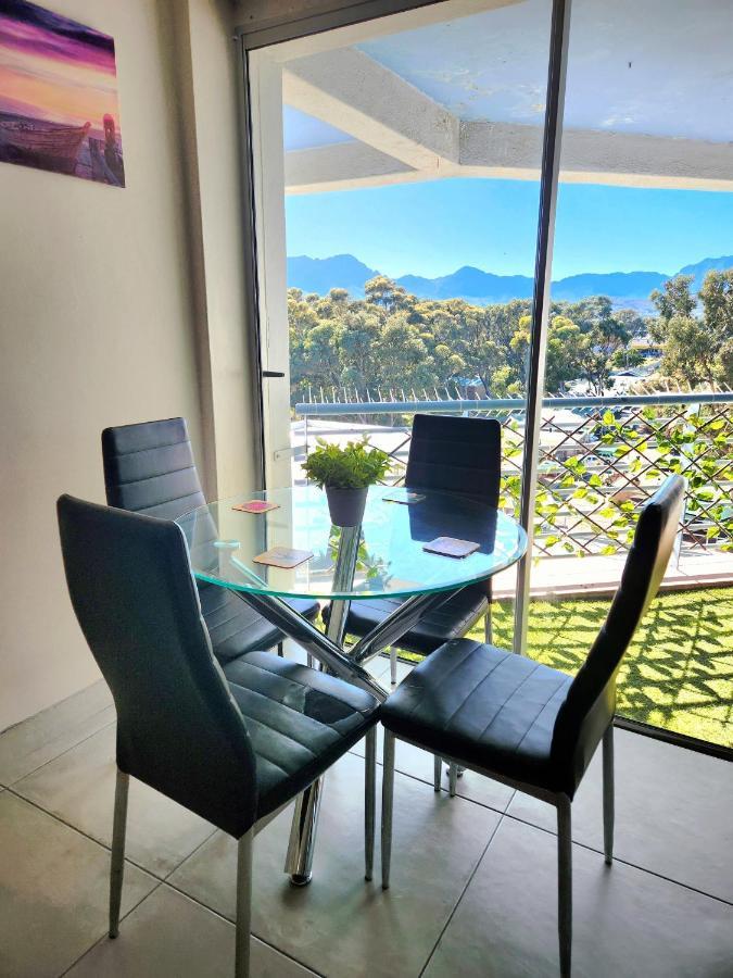 519 On Breeze Aparthotel Strand Luaran gambar